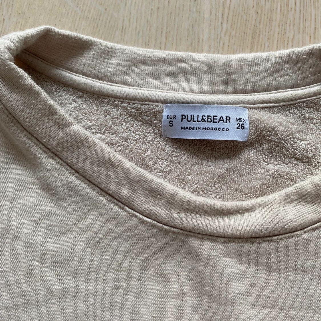 Beige sweatshirt  - 91