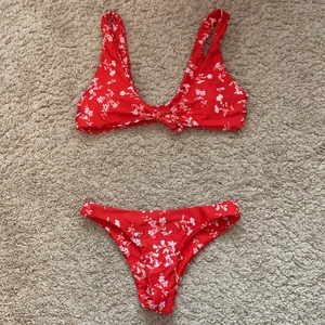 Bikini - Bikini som aldrig har använts! Från Shein och storlek S!