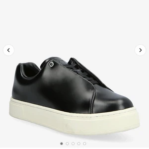 Eytys doja - Säljer mina älskade eytys (doja lether black) då dom tyvärr inte kommer till användning längre. Skriv vid intresse💕💕