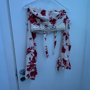 Blus - Blus från boohoo