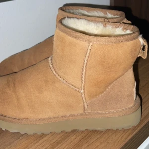 UGG Australia  - Storlek 37