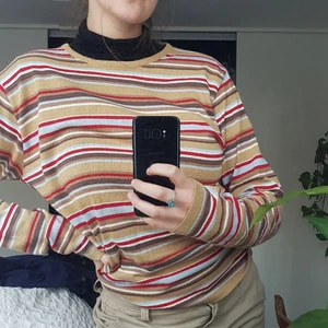 Topp - Söt randig topp secondhand