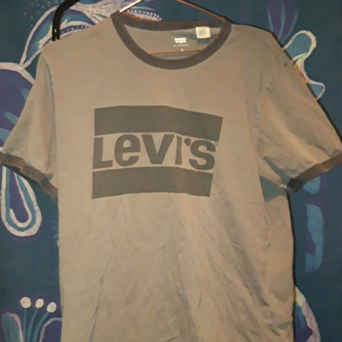Levis tröja