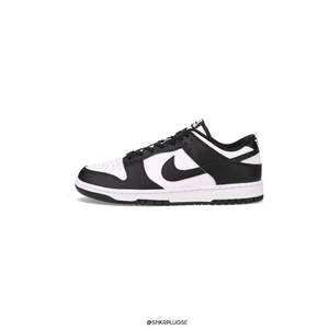 Nike dunk low black/white - Har flera par utav dessa snygga dunks!⚡️ Alla är helt nya och kommer i sin original låda. Kvitto finns på alla skorna. Har 37,5 och 39 och 40