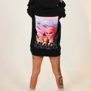 Josefine Ottossons merch  - Kommer ej till användning längre därav säljer jag den. Finns inte längre att köpa vad jag vet Ny pris 700kr, Dm för fler bilder eller om du ä intresserad.