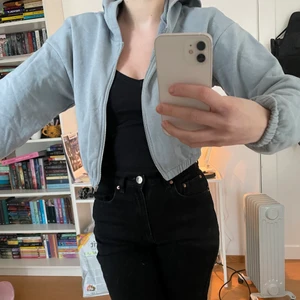 Nelly kofta - I bra skick