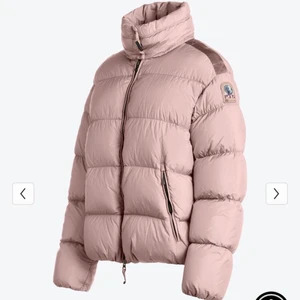 Parajamuper jacka - Hej! Säljes som ny pga har en annan jacka och fick denna i julklapp! 