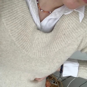 Stickad tröja  - Varm stickad tröja från H&M. Köpare står för frakt!