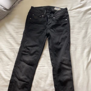 G-star jeans - G-star jeans, aldrig använda köpta för 1299kr. Skickar gärna fler bilder, bara att fråga!