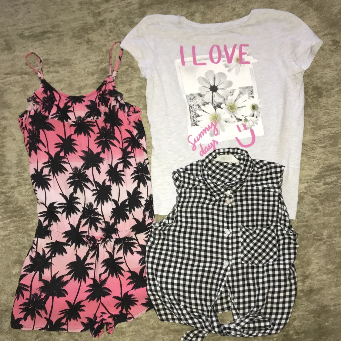 Kit med barnkläder storlek 146-152 - 90