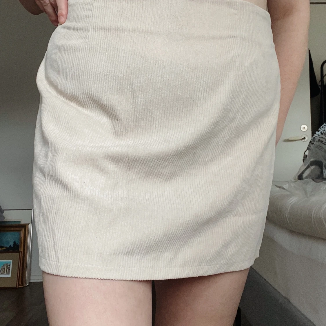 BEIGE RIBBAD KJOL - 90