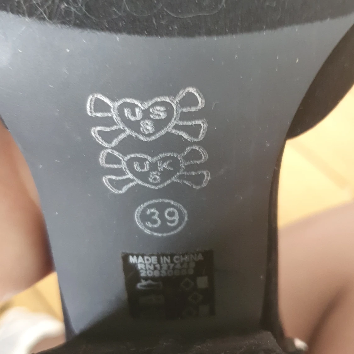 Helt nya Iron fist cupcakes skor - 91