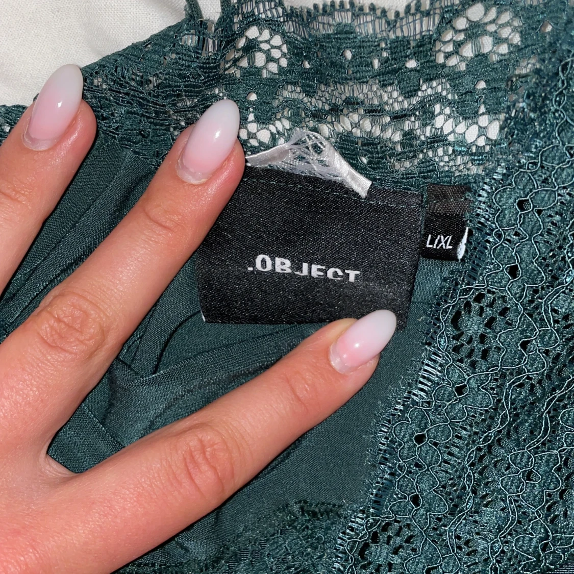 Linne i mörk grön - passar som stl. S-XL - 91