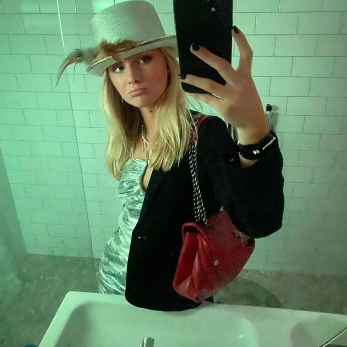 Kurt geiger röd väska