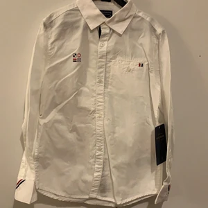 Skjorta m lång ärm - Långärmad skjorta från spanska Mayoral. Helt nytt kollektionsprov 