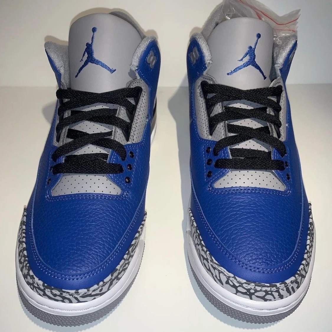 Jordan 3 retro varsity royal cement  - 91