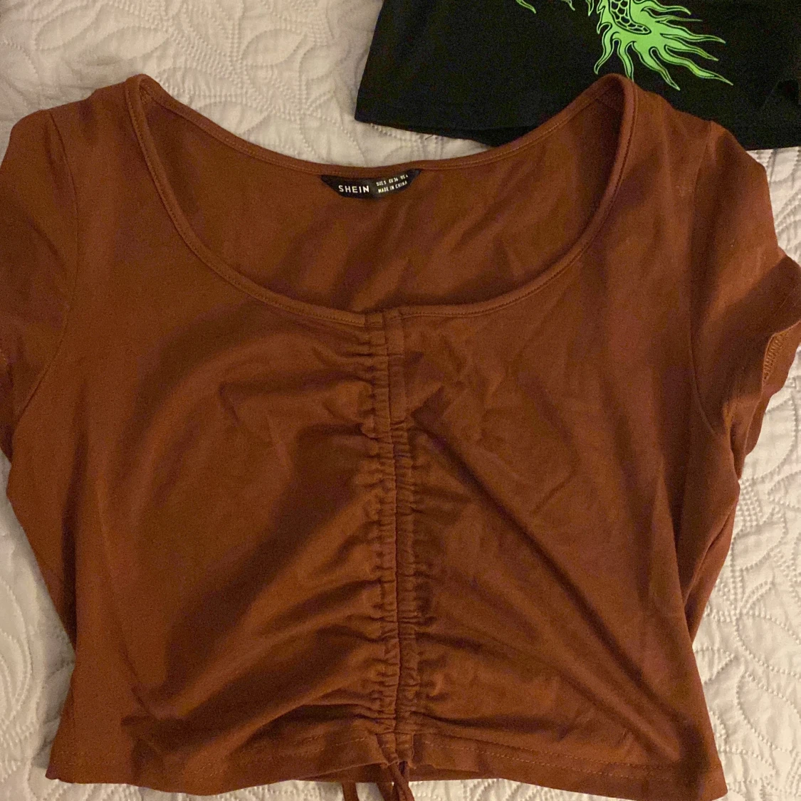 Två magtröjor inför sommaren  - 91