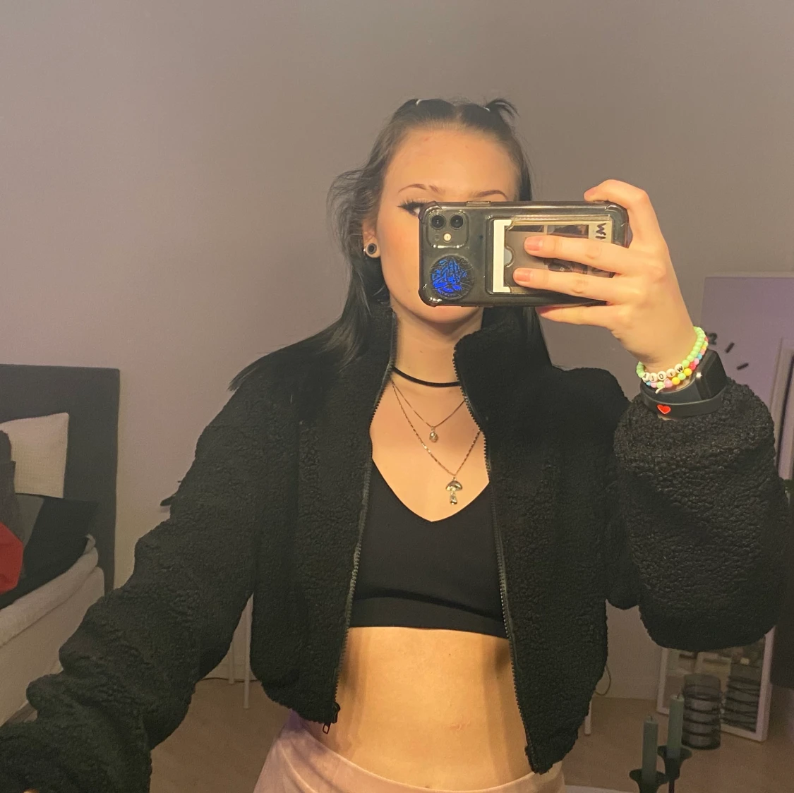 Svart teddyjacka i M