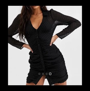 Klänning - Klänning från asos i stl 40. Aldrig använd 