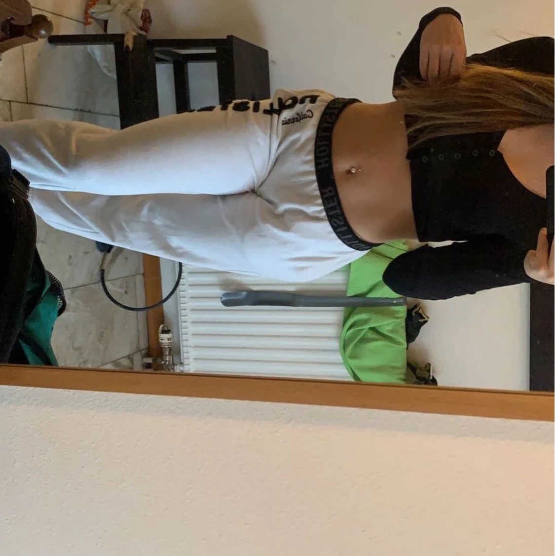 Weekday magtröja med långa ärmar - 90