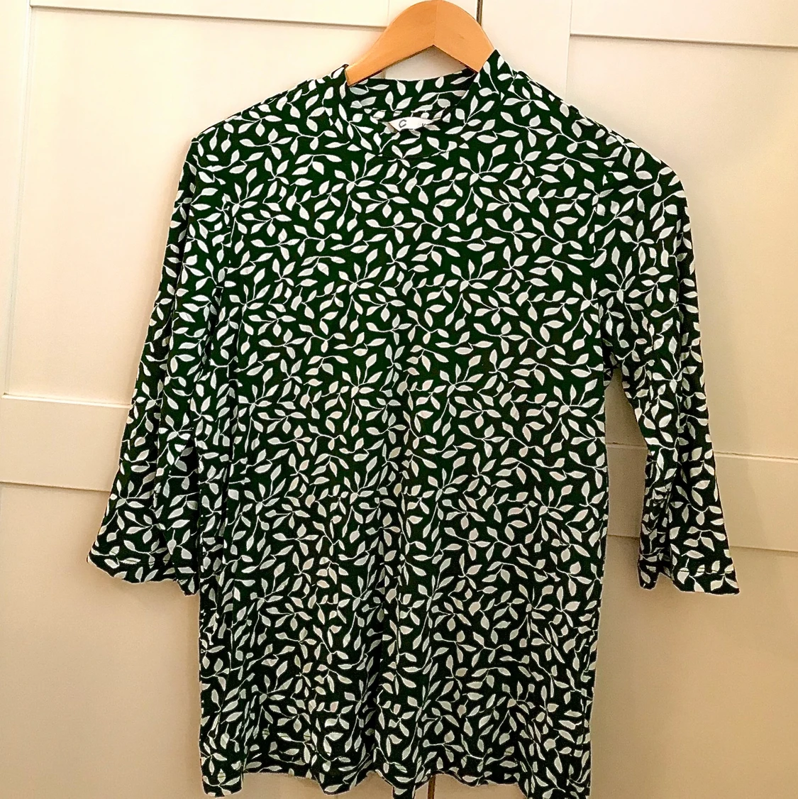 Cubus mönstrad tröja/blus. Strl M - 90