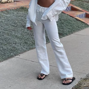 Linnebyxor adsgn  - Vita linnebyxor från adsgn💕aldrig använda! (Lånade bilder) köp direkt 650+frakt, först till kvarn💕