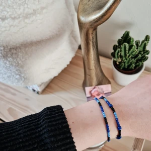 Ateez 'DejaVu' inspirerade armband - 2st matchande armband. Individuella mått görs för köparen.