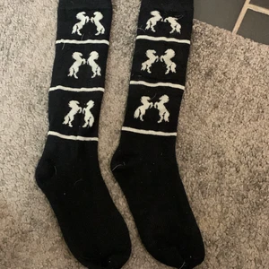 Ridstrumpor  - Två par ridstrumpor ❤️💕