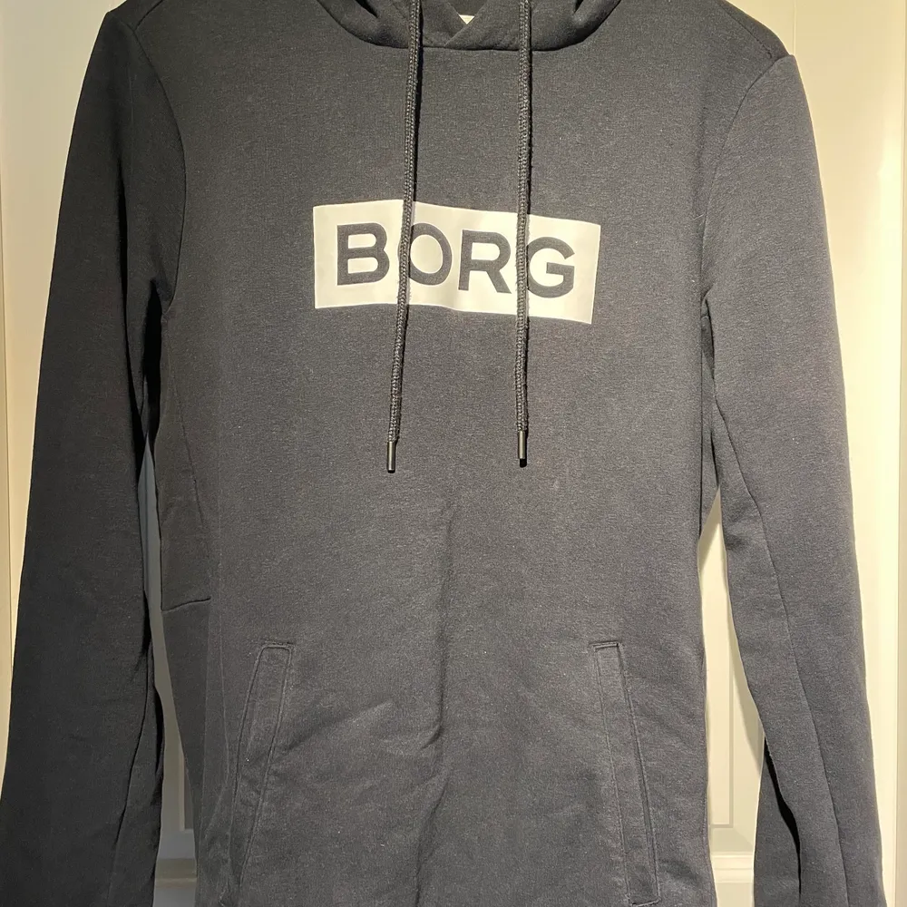 Svart Björn Borg hoodie i storlek M, fint skick!. Hoodies.