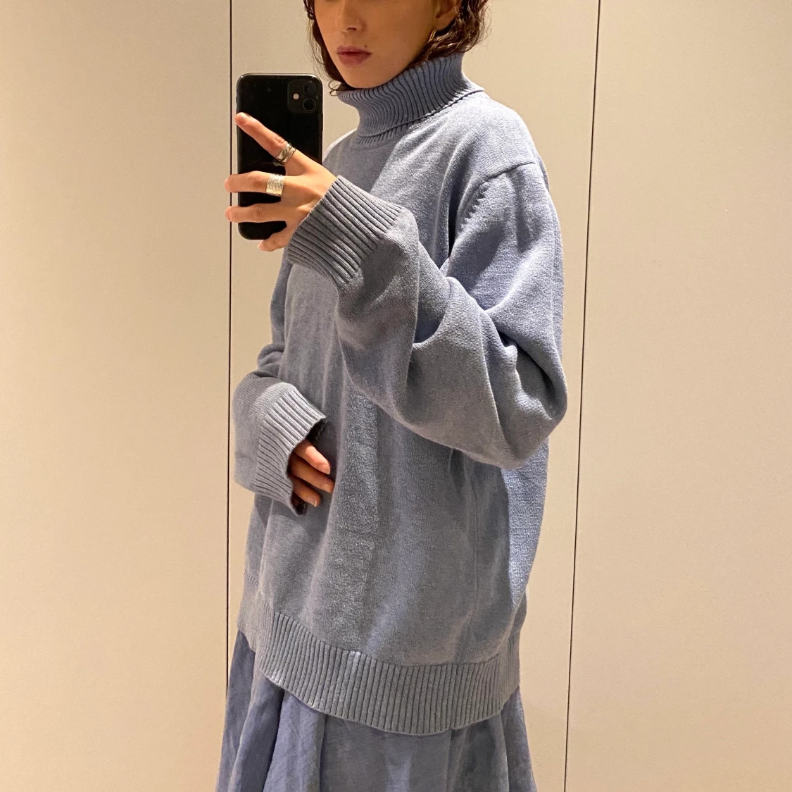 Ljusblå stickad tröja - 91