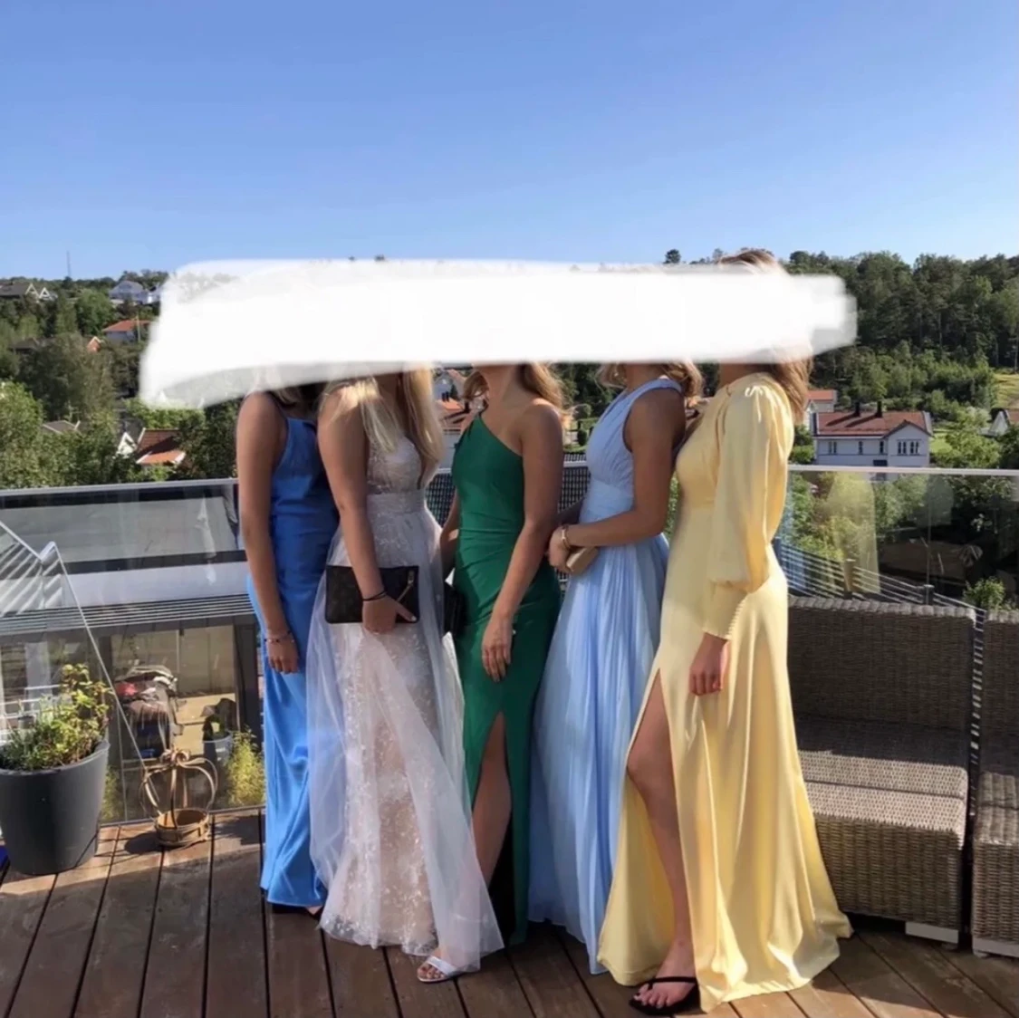 Balklänning/ nyårsklänning i storlek 8 - 91