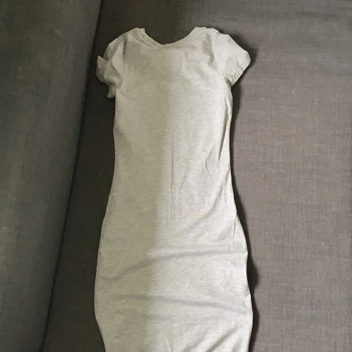 Tight stretchig tshirtklänning 