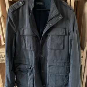 Esprit Höstjacka - Mycket snygg jacka i hög kvalite- knappt använd. I orginalform! 