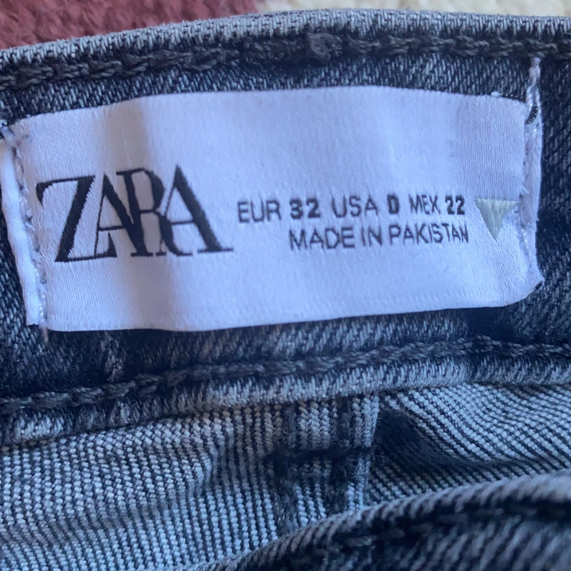Zara jeans  - 90