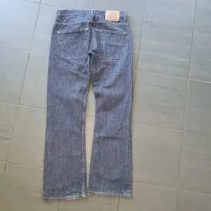 Vintage Levi's jeans. Size W:32 L:32