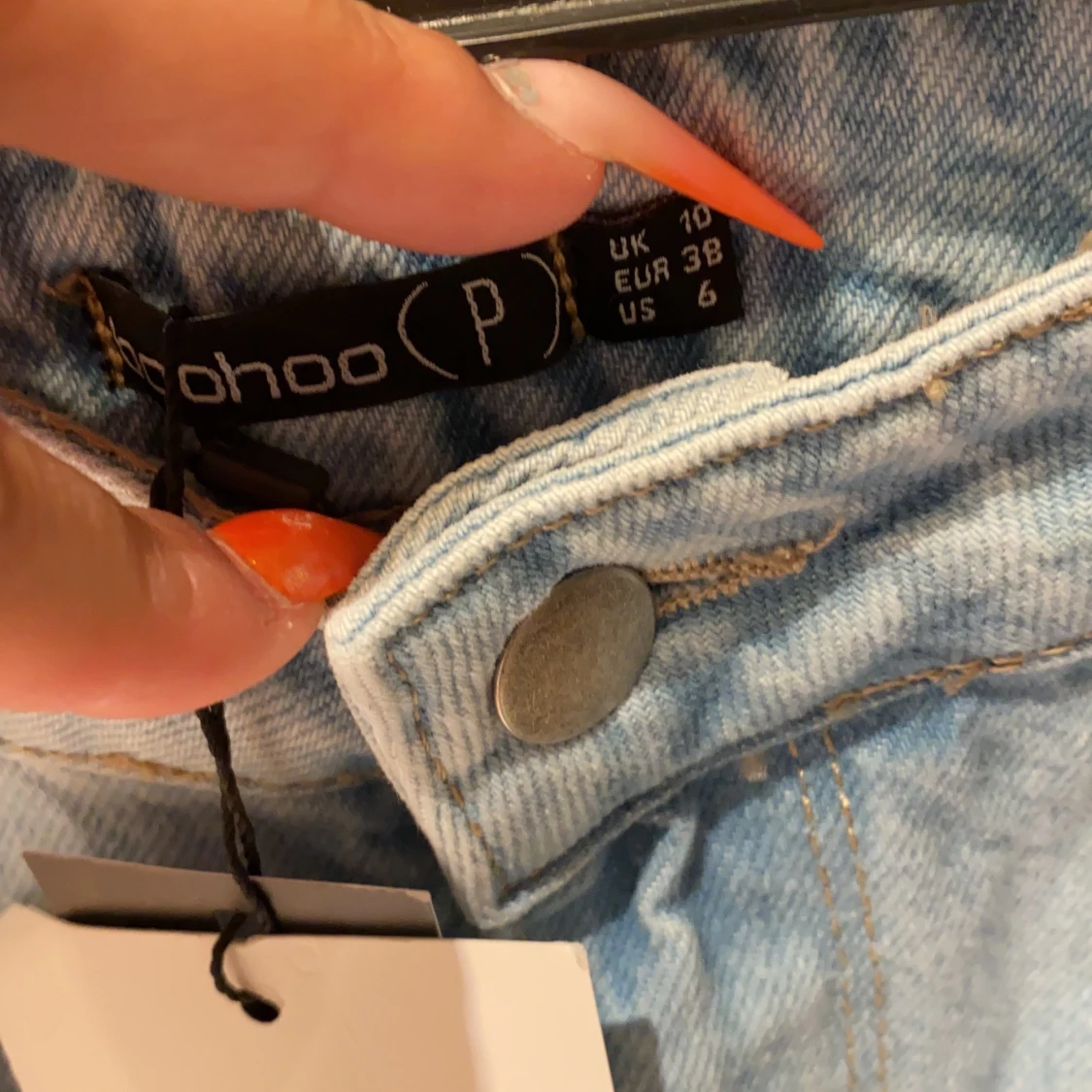 Boohoo raka byxor med slits - 90