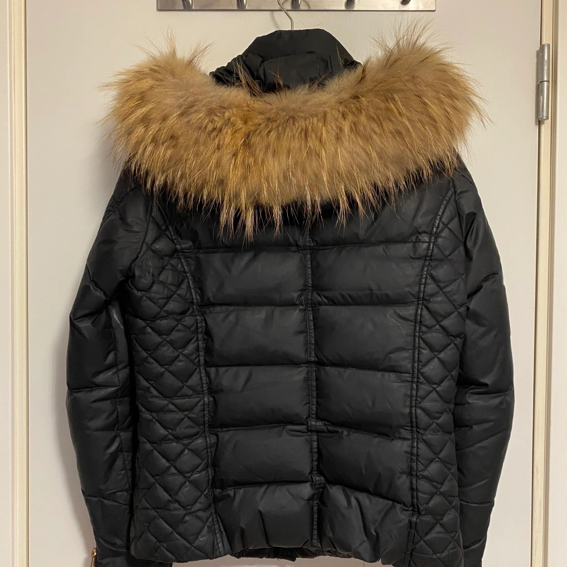 Rock and blue jacka  - 90