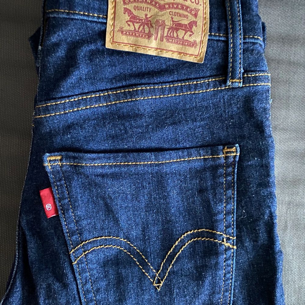 Levis jeans - Levi's | Plick Second Hand