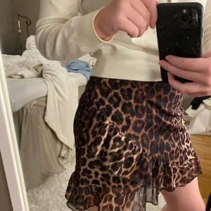Leopard kjol - Leopard kjol från nelly! Knappt använd💗