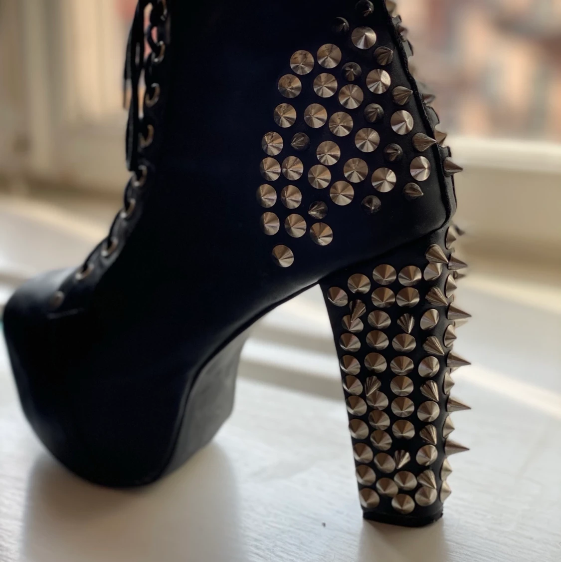 Jeffrey Campbell klackar, strl 39 - 91