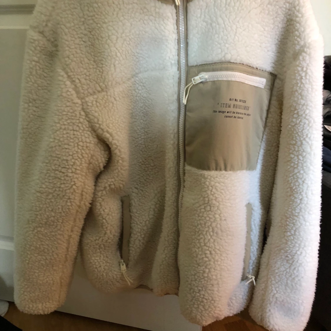 Teddy tröja från bershka  - 90