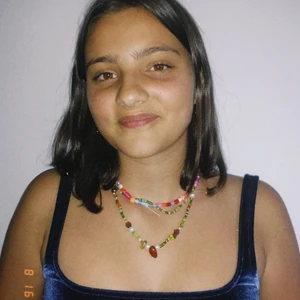 karneol halsband - detta är ett fint handgjort halsband med karneol som center. 