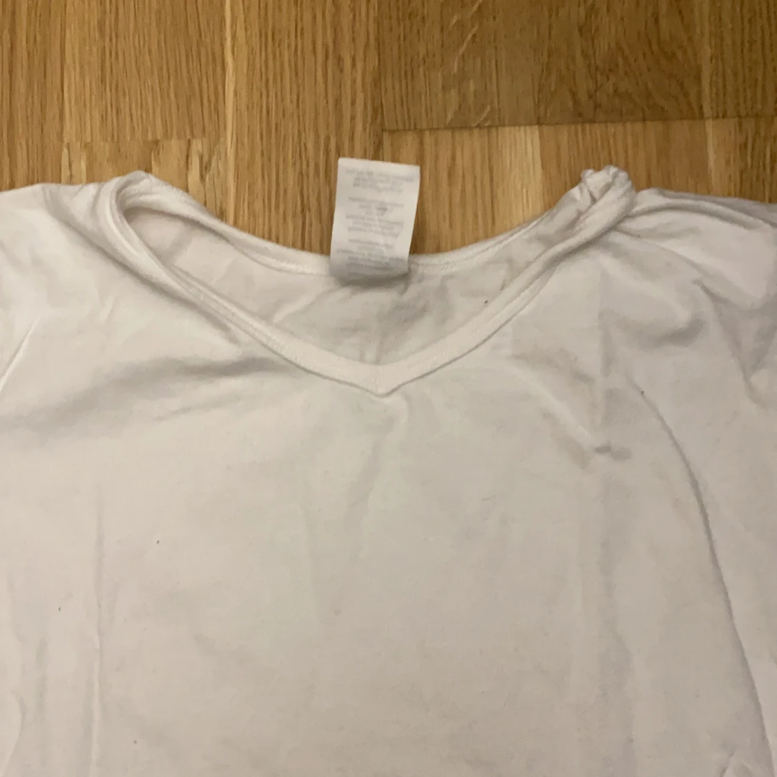 Vit t-shirt, storlek XS - 90