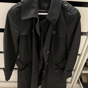 Kappan  - Kappan är från London i storlek xs. Använd några gånger. 