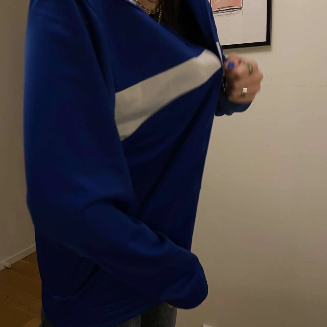 Blå och vit kofta - 91