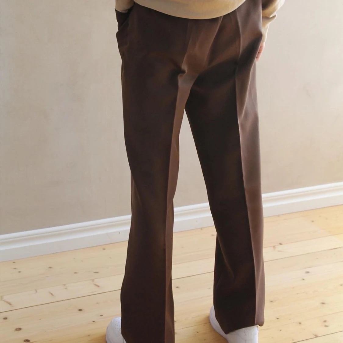 Bruna kostymbyxor - 91