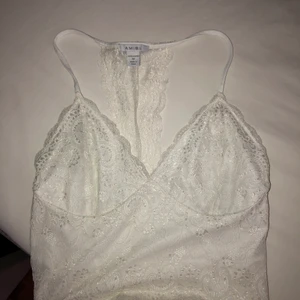 Topp - En topp från New yorker i storlek M. Köparen står för frakten💖