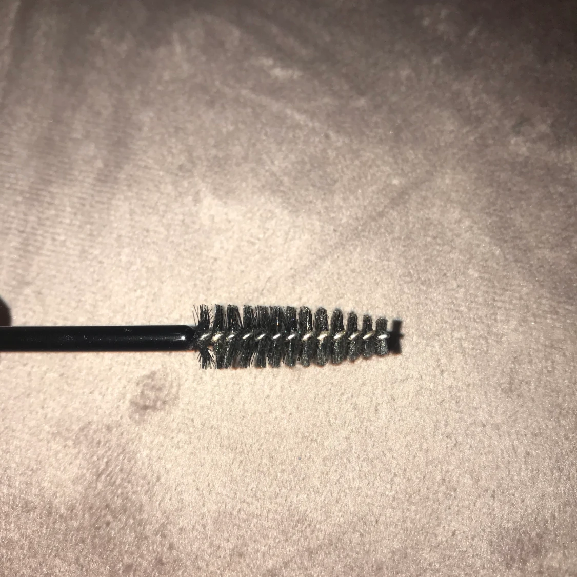 Oanvänd ögonfrans/ögonbryns borste!  - 90