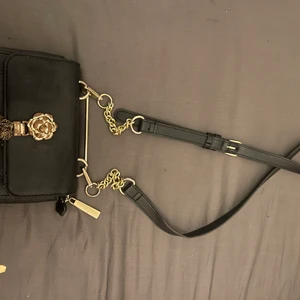 Roccobarocco väska - Köpt i Italien äkta , ordinarie pris 1200kr 