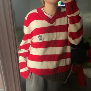 Dcate vintage tröja - Vintage tröja från Dcate, oversized